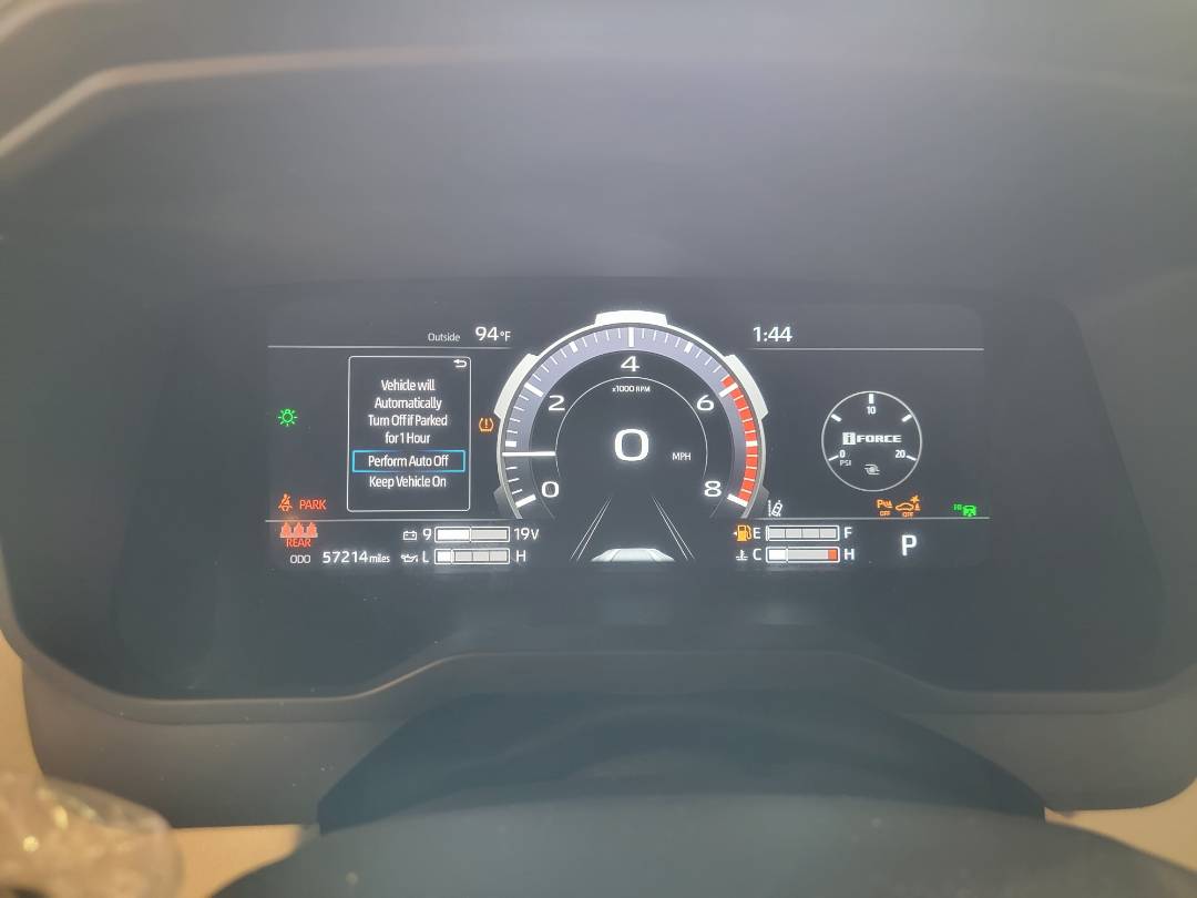2022 TOYOTA TUNDRA — 57214 Miles — Lot 010569 — Main - Marhaba Auctions Used Cars - Image 11