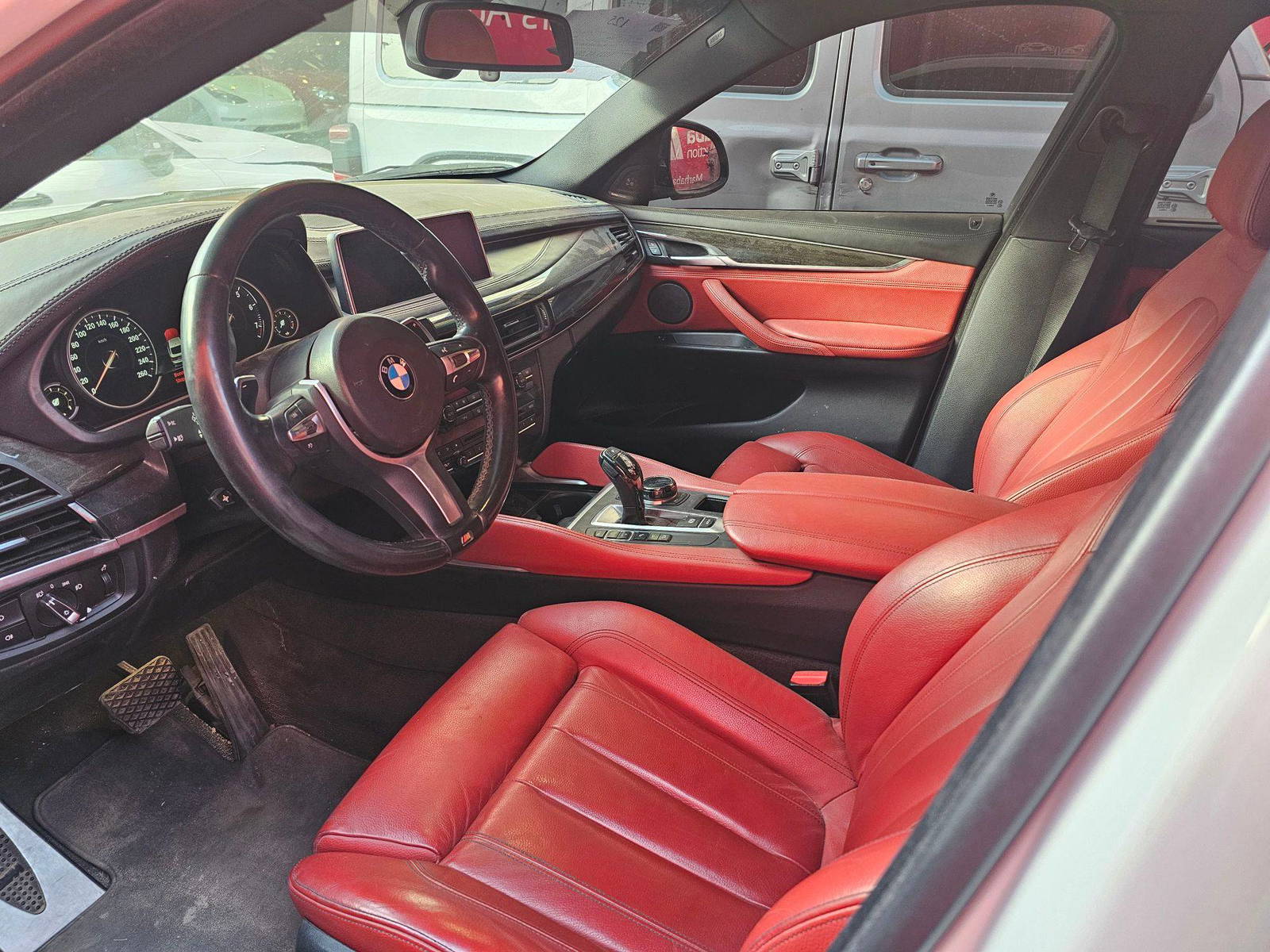 2018 BMW X6 xDrive50i — 88212 KM — Lot XJ0Y22558 — Main - Marhaba Auctions Used Cars - Image 8