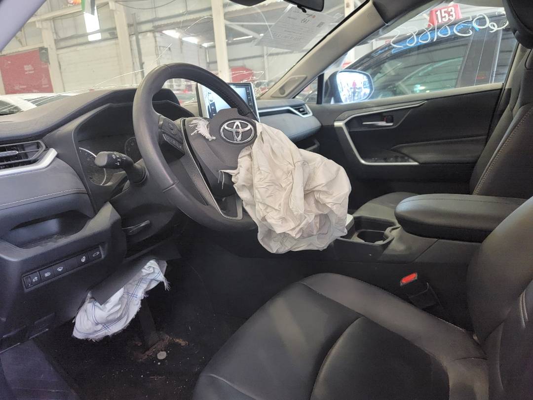 2019 TOYOTA RAV4 — 37394 Miles — Lot 7KW067198 — Main - Marhaba Auctions Used Cars - Image 6
