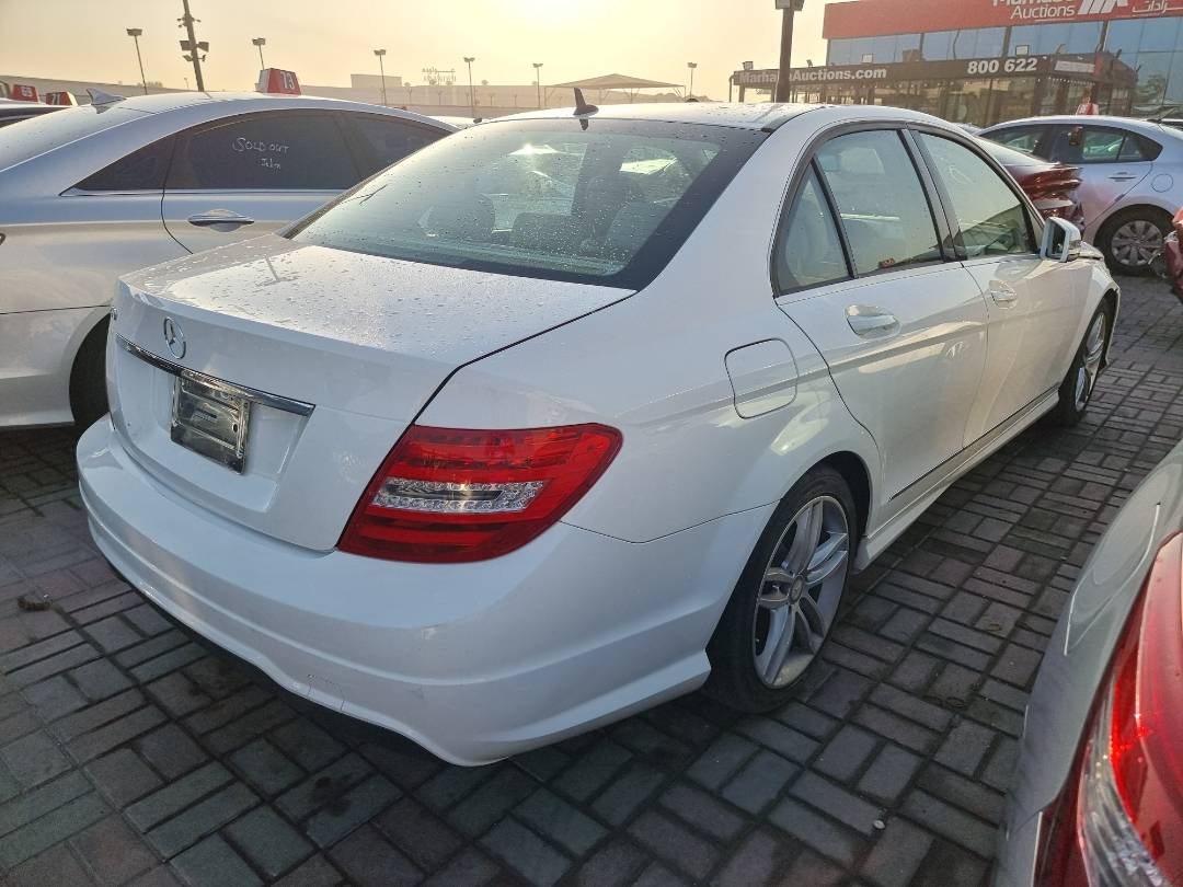 2014 MERCEDES BENZ C-250 — 47335 Miles — Lot 125487 — Ind. 12 - Marhaba Auctions Used Cars - Image 4