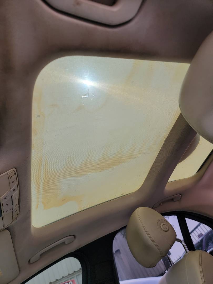 MERCEDES BENZ C300 2016 - Marhaba Auction Used Cars - Image 10