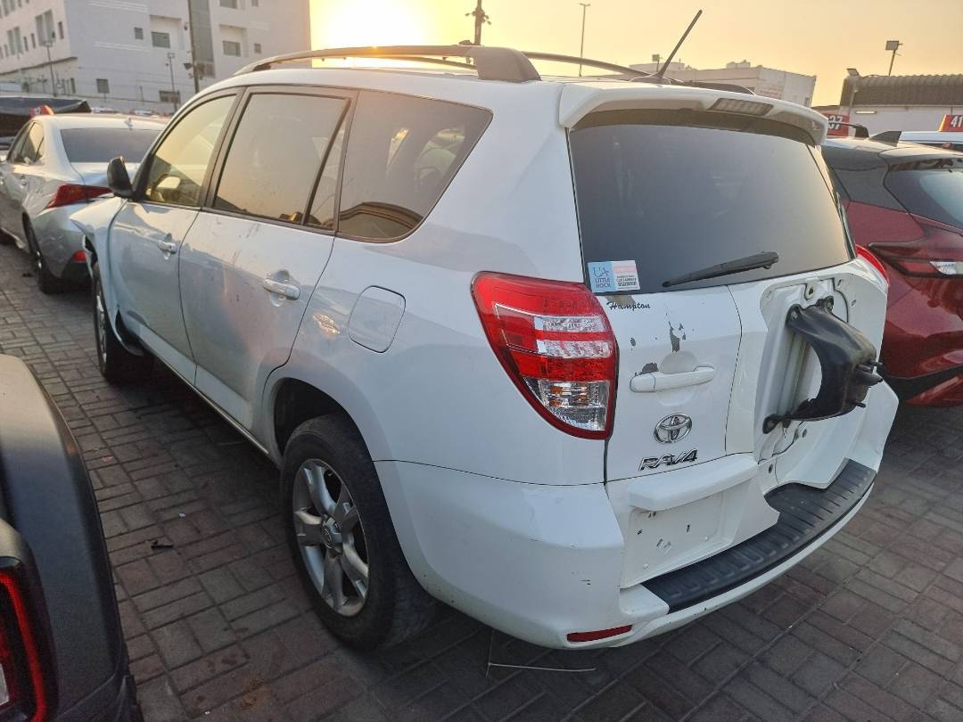 2011 TOYOTA RAV4 — 218125 Miles — Lot 077472 — Main - Marhaba Auctions Used Cars - Image 4