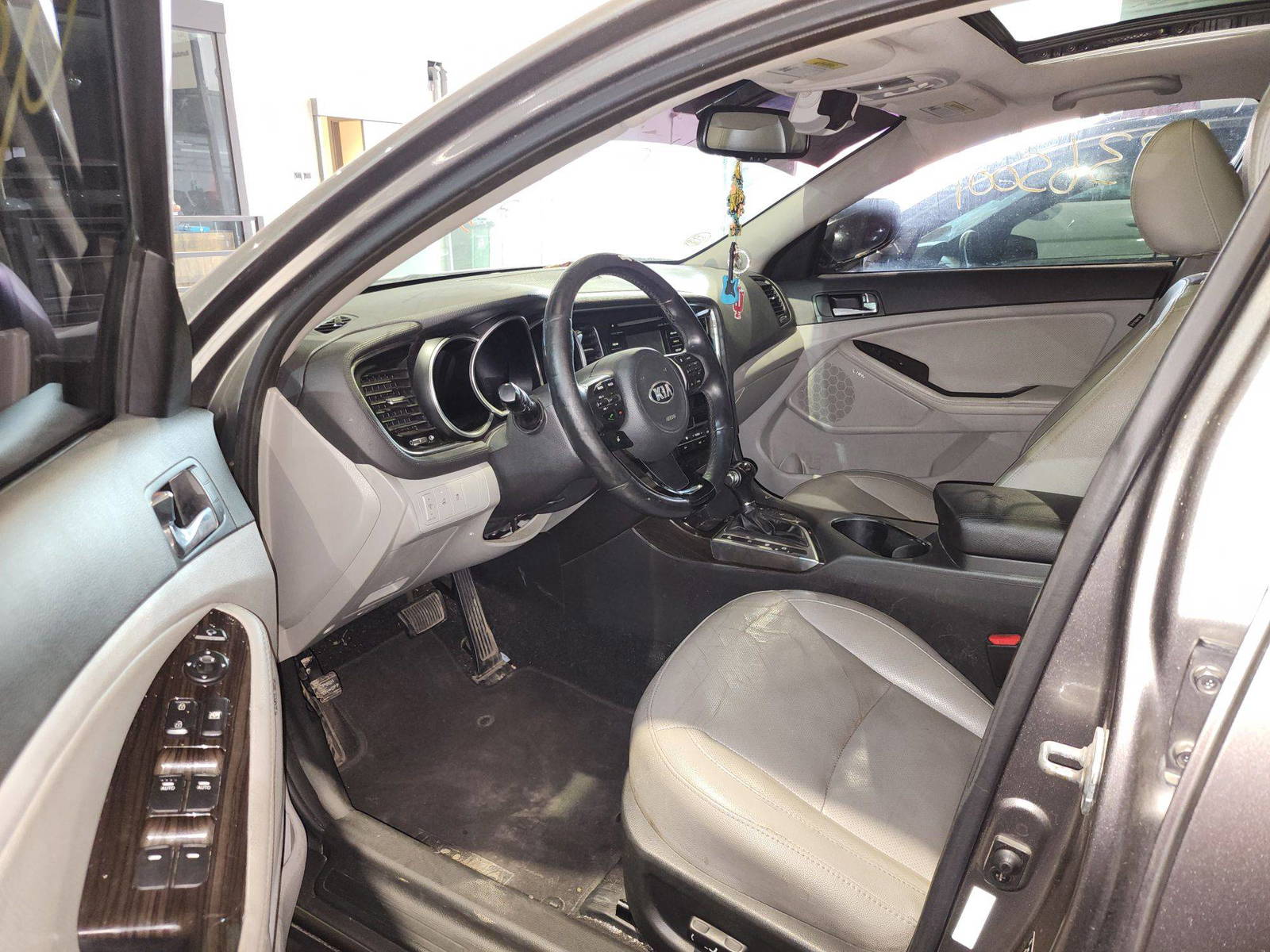 2015 KIA OPTIMA — 169814 Miles — Lot G357086 — Al Quoz - Marhaba Auctions Used Cars - Image 10