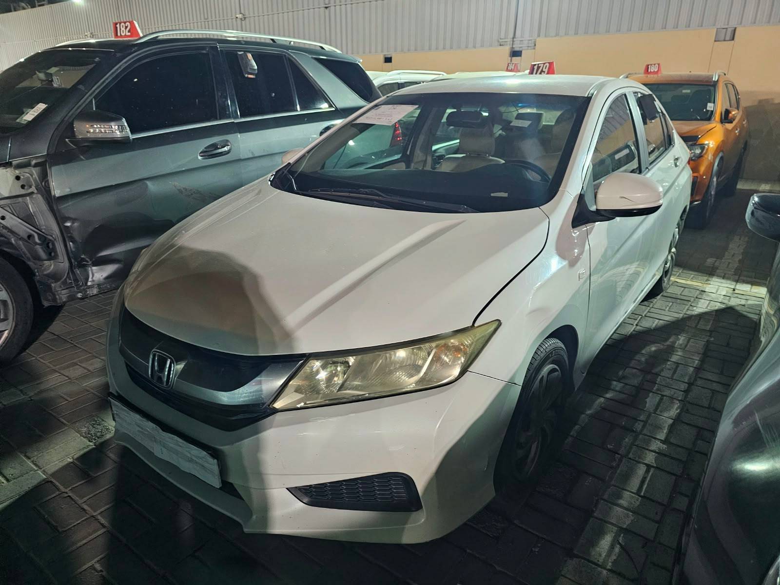 2016 HONDA CITY — 4658 KM — Lot 6642GP030410 - Marhaba Auctions Used Cars - Image 3