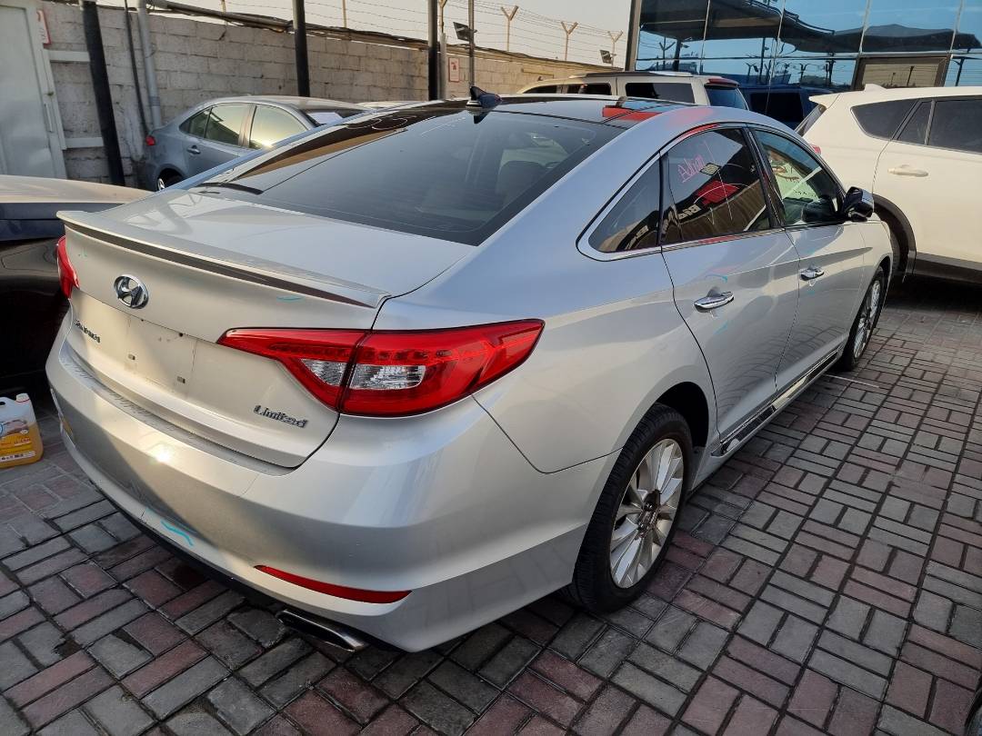 2015 HYUNDAI SONATA — 151370 Miles — Lot 35785 — Ind. 12 - Marhaba Auctions Used Cars - Image 4