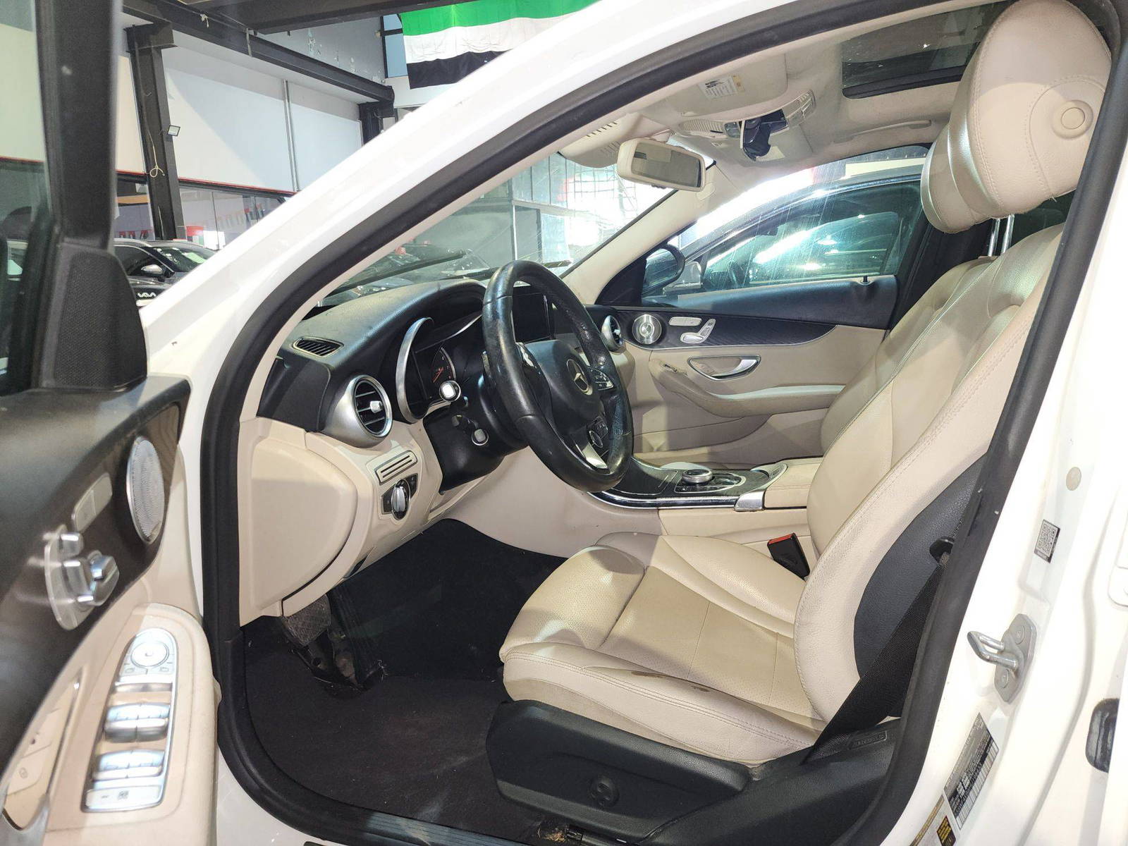 MERCEDES BENZ C300 2017 - Marhaba Auction Used Cars - Image 8