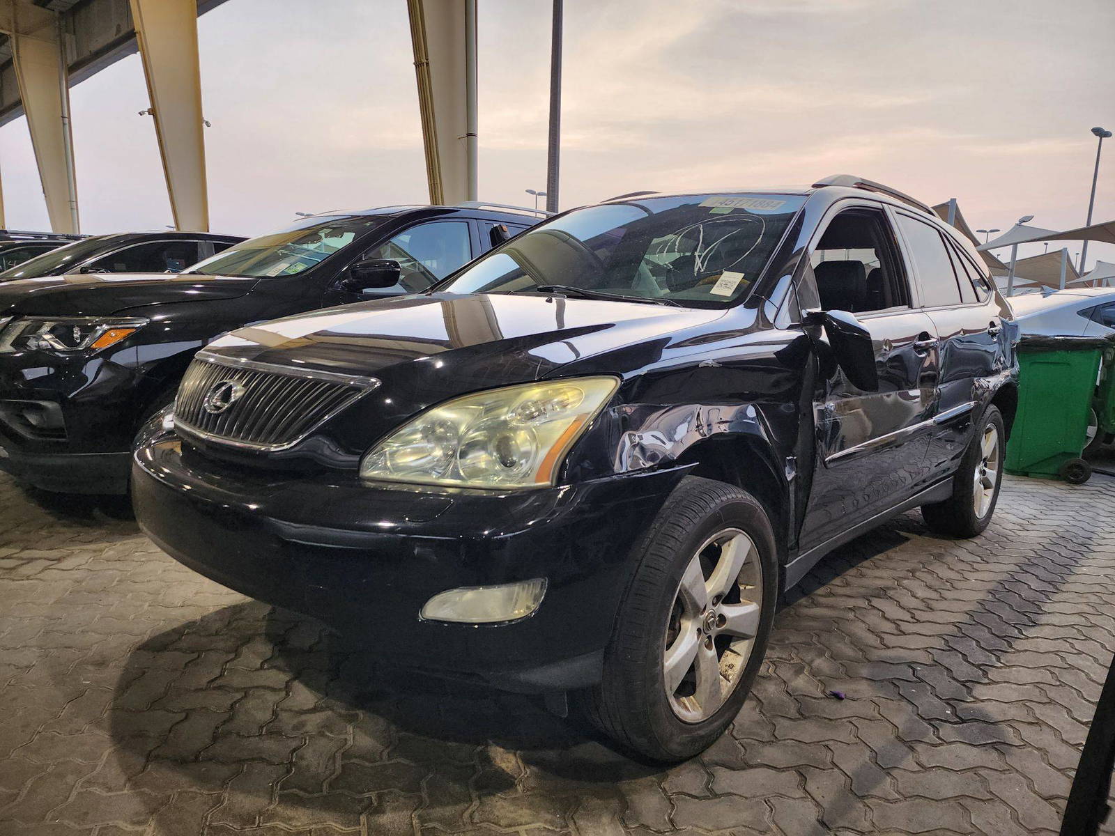 2007 LEXUS RX 350 — 179513 Miles — Lot 4615 — Souq - Marhaba Auctions Used Cars - Image 5