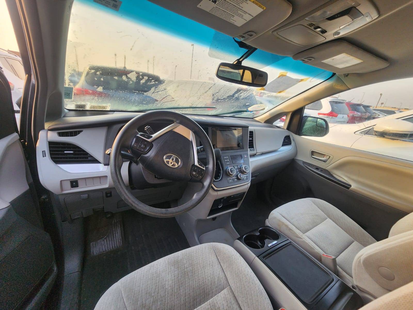 TOYOTA SIENNA 2015 - Marhaba Auction Used Cars - Image 7