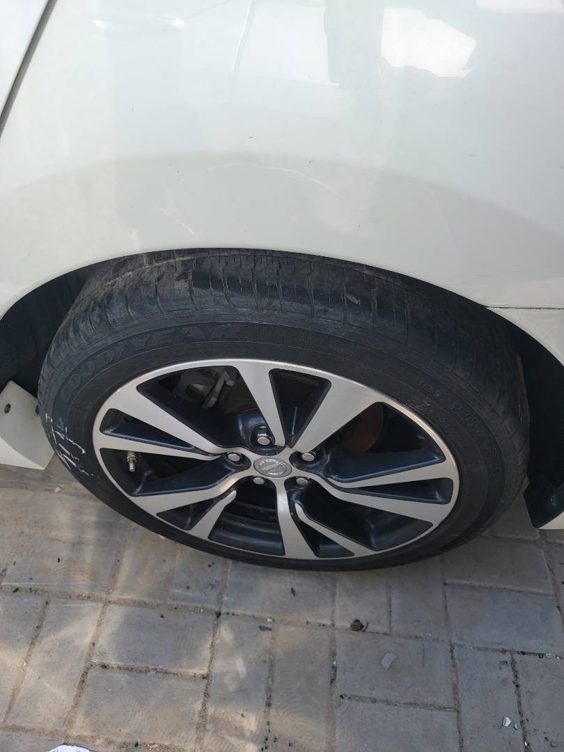 2017 NISSAN MAXIMA — 100243 Miles — Lot HC410679 — Main - Marhaba Auctions Used Cars - Image 9