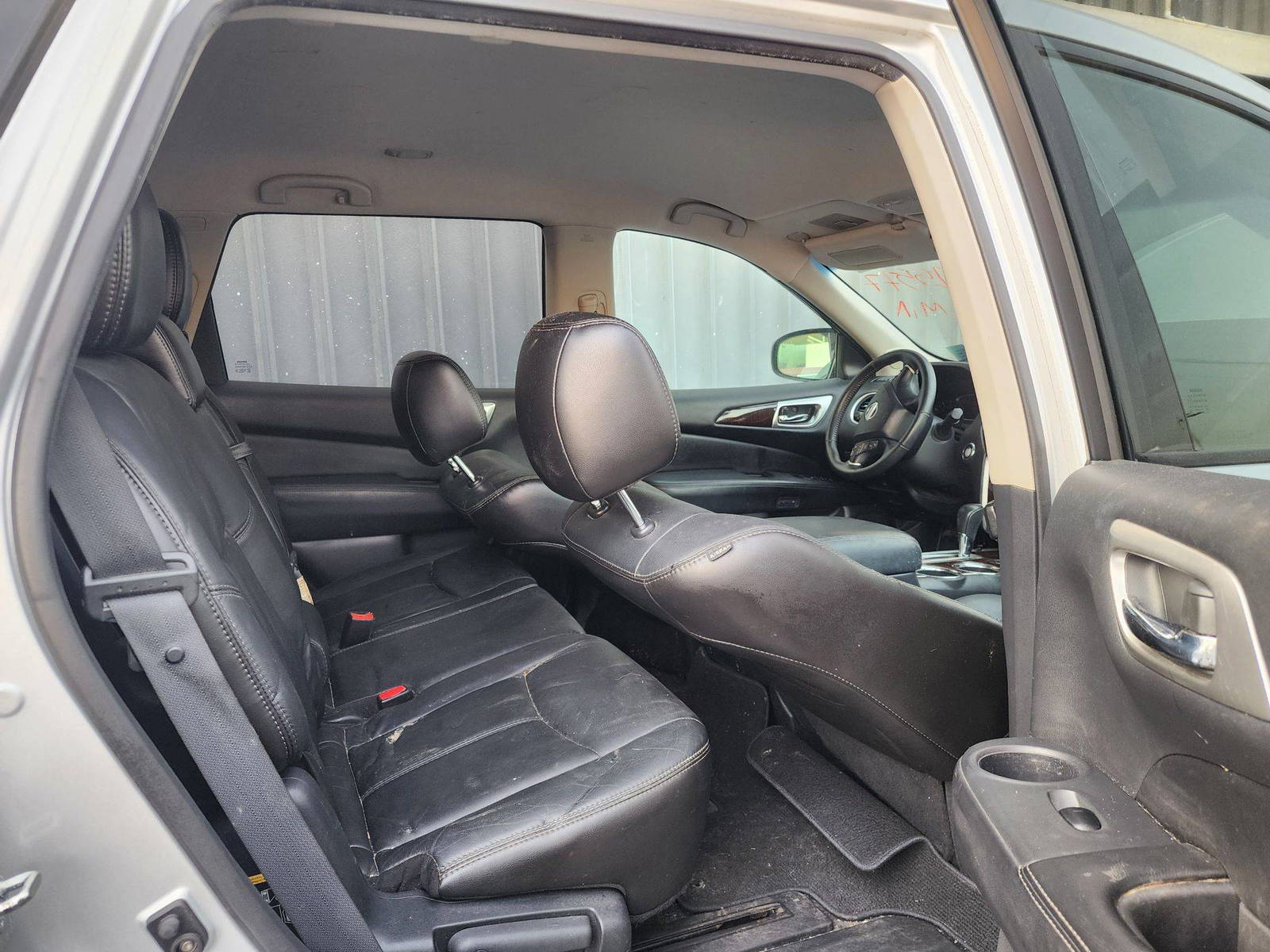 2014 NISSAN PATHFINDER — 168593 Miles — Lot 625577 — Al Quoz - Marhaba Auctions Used Cars - Image 7