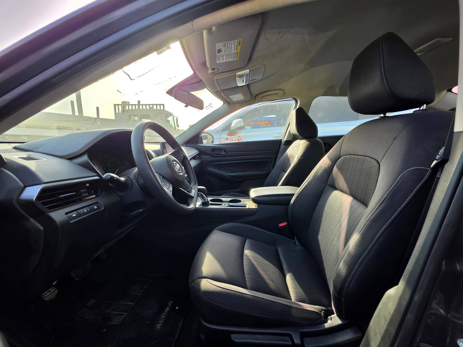 2023 NISSAN ALTIMA — 61260 Miles — Lot 44237011 - Marhaba Auctions Used Cars - Image 6