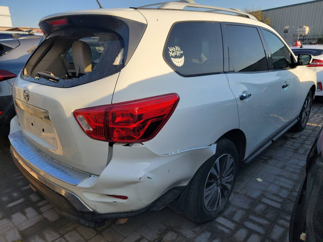 2017 NISSAN PATHFINDER — 133499 Miles — Lot 643383 — Main - Marhaba Auctions Used Cars - Image 5