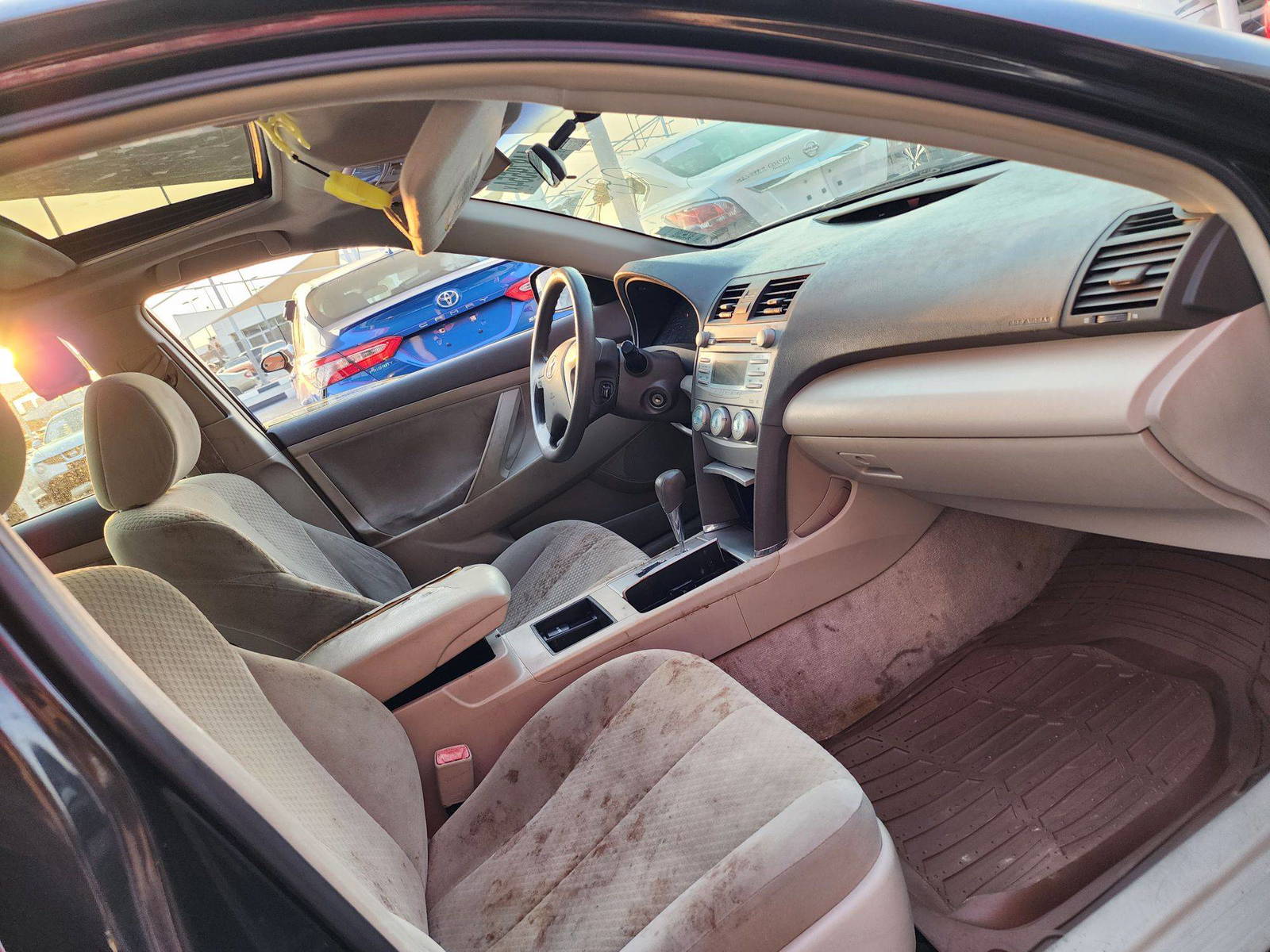 2008 TOYOTA CAMRY — 236418 Miles — Lot 44879554 — Main - Marhaba Auctions Used Cars - Image 6