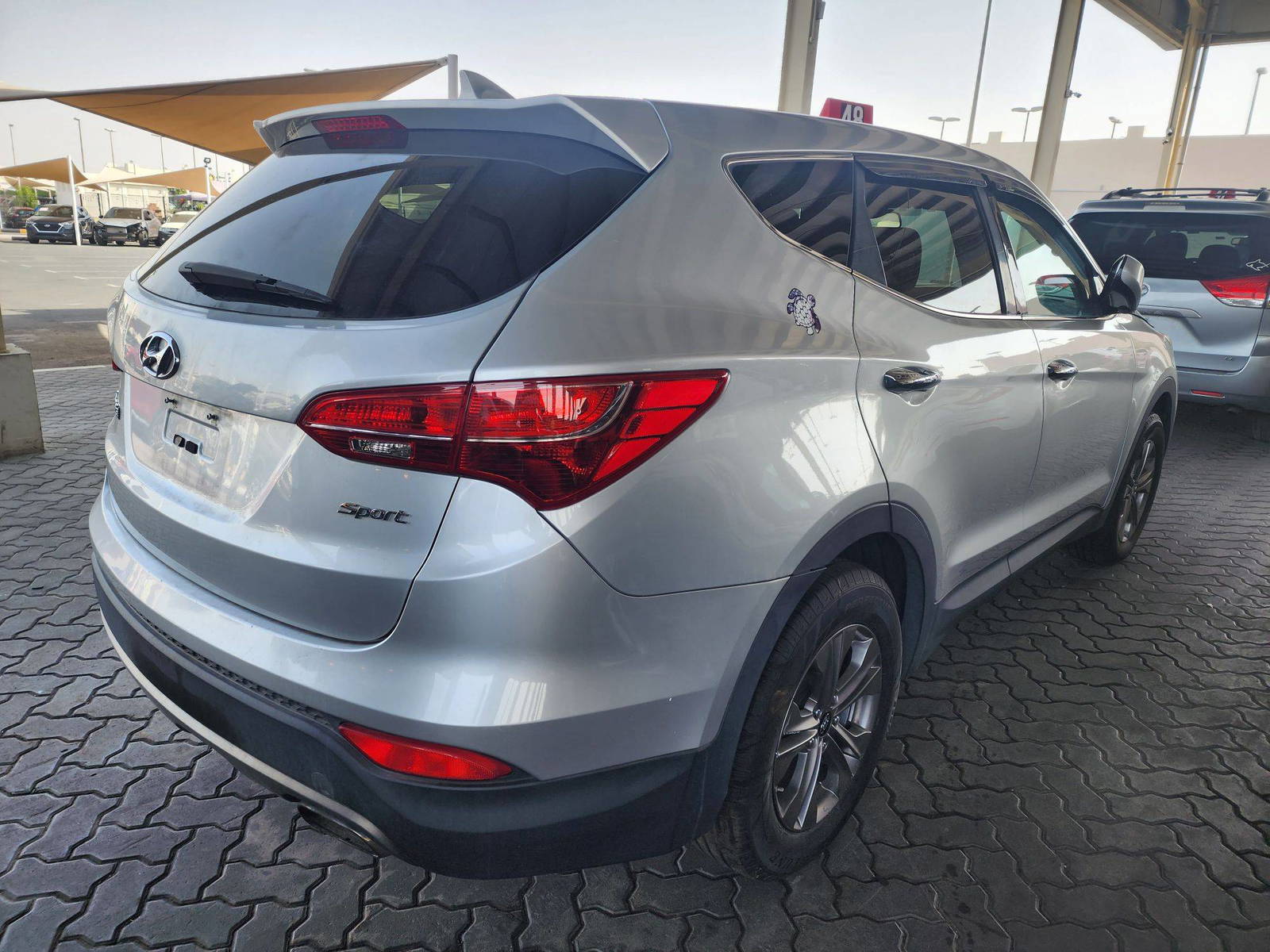2016 HYUNDAI SANTA FE — 130030 Miles — Lot 71668923 - Marhaba Auctions Used Cars - Image 4