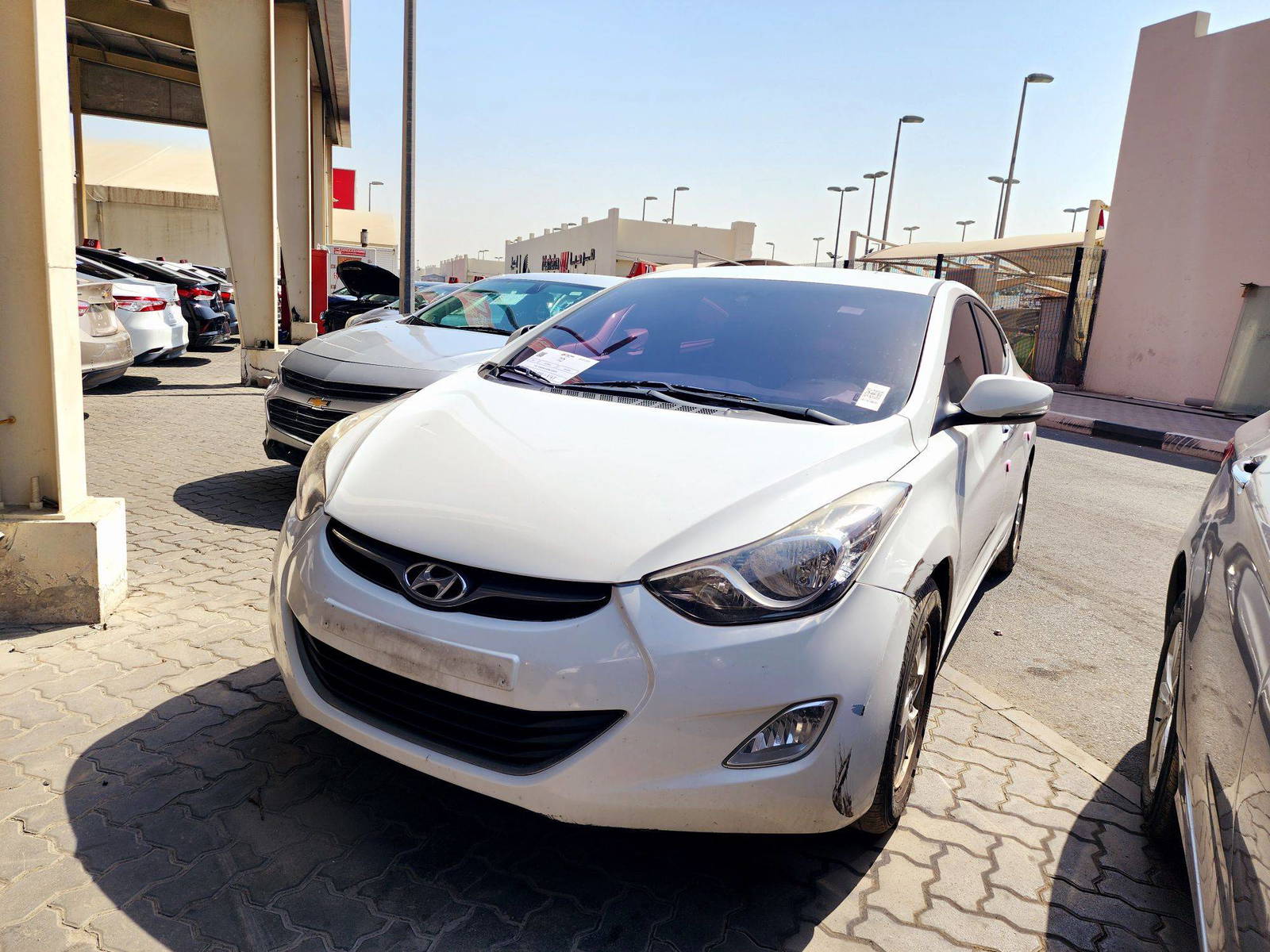 2011 HYUNDAI AVANTE — 194839 KM — Lot 120854 — Souq - Marhaba Auctions Used Cars - Image 5