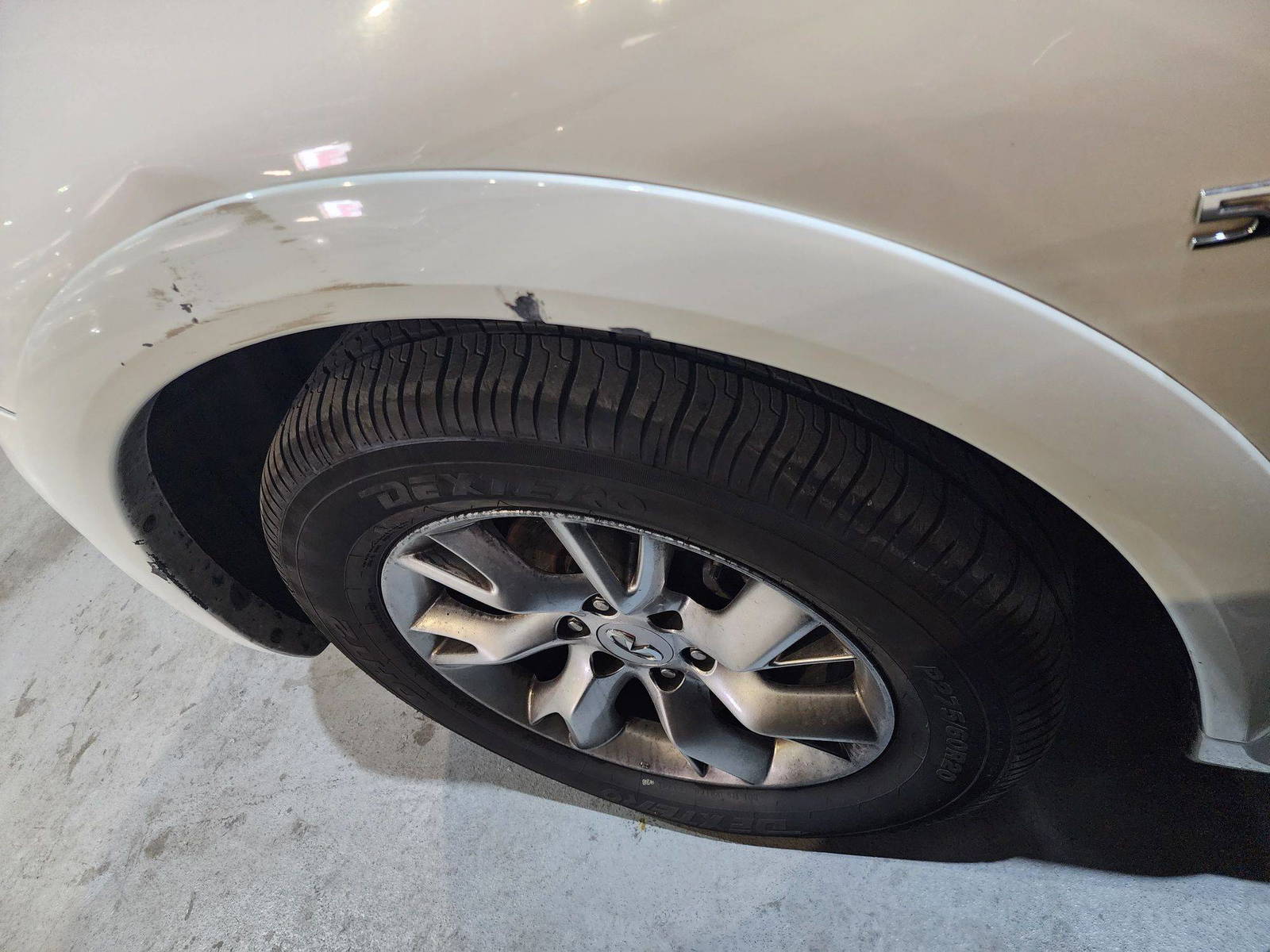 2014 INFINITI QX80 — 183312 Miles — Lot 43067639 — Ind. 12 - Marhaba Auctions Used Cars - Image 11
