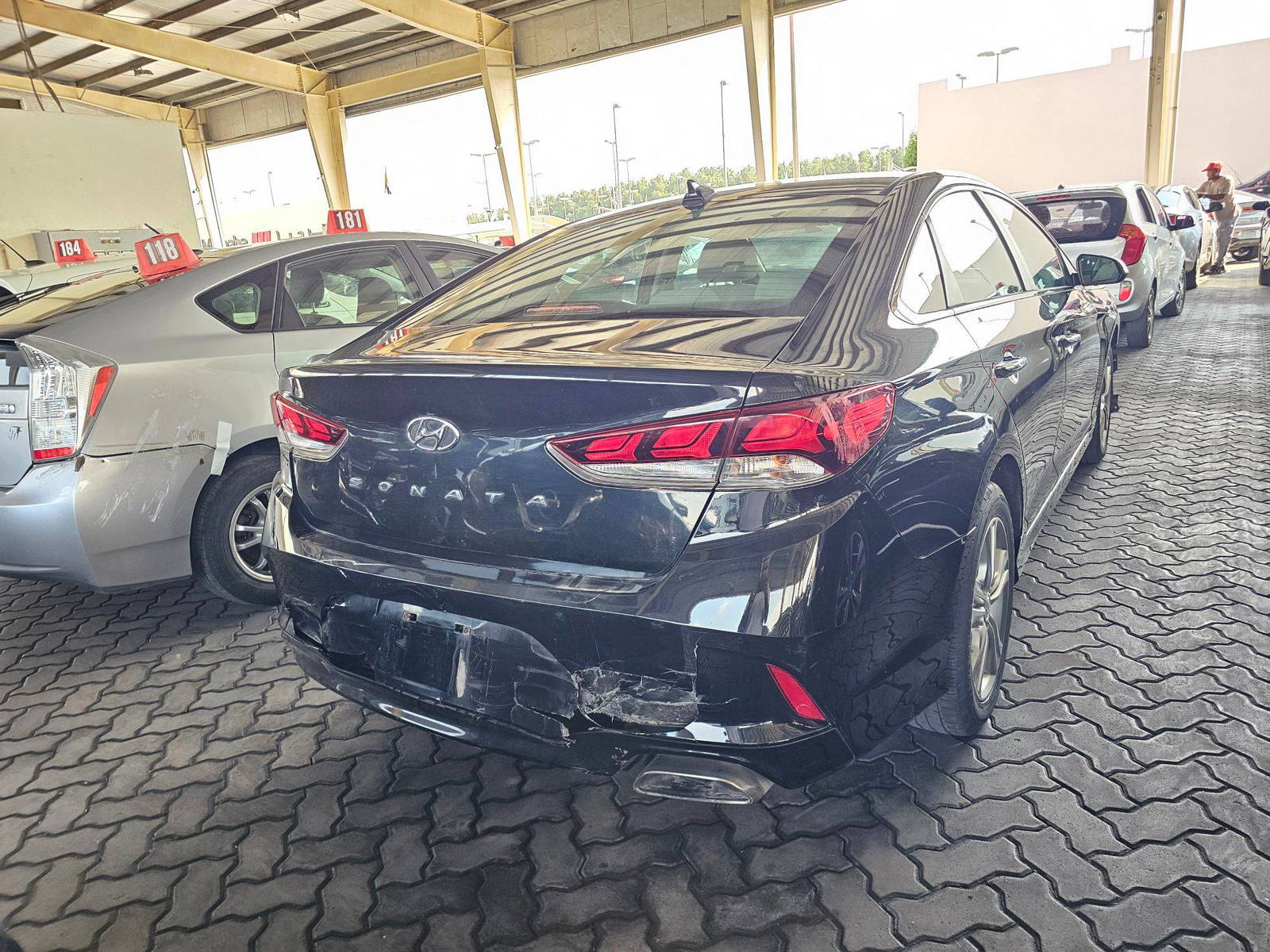 2018 HYUNDAI SONATA — 98477 Miles — Lot 2JH711517 — Souq - Marhaba Auctions Used Cars - Image 4
