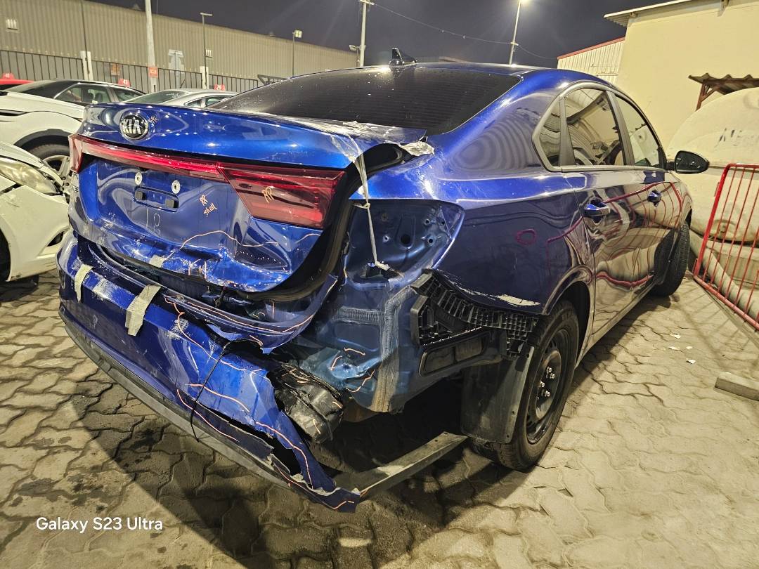 2019 KIA FORTE — 140619 KM — Lot KE081933 — Ind. 12 - Marhaba Auctions Used Cars - Image 5