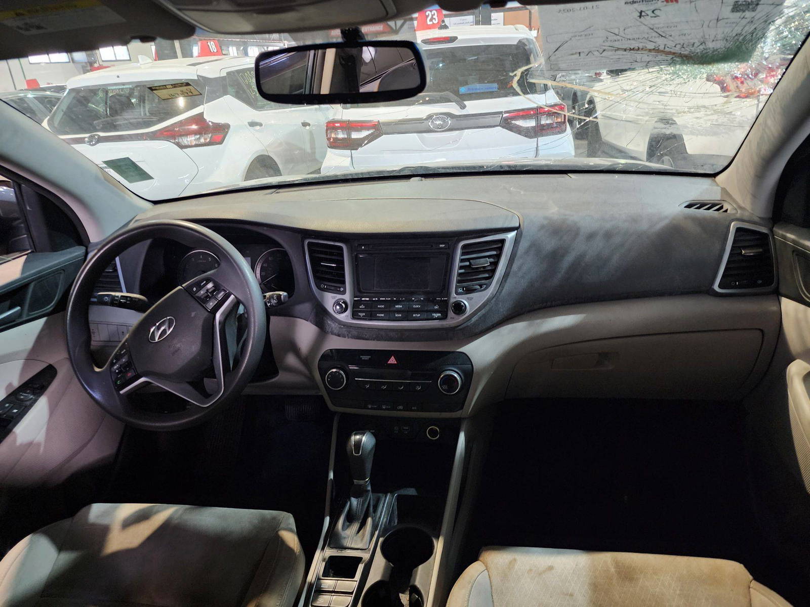 2016 HYUNDAI TUCSON — 147473 Miles — Lot 86572 — Al Quoz - Marhaba Auctions Used Cars - Image 8