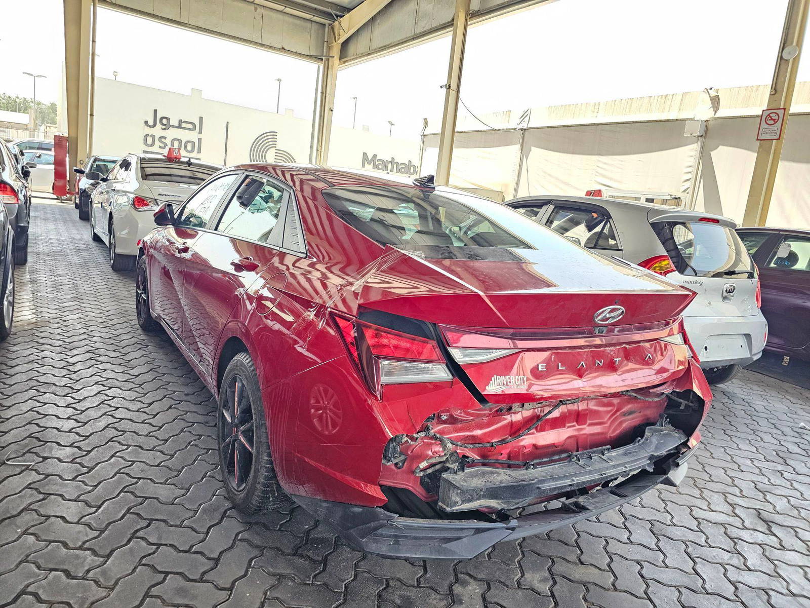 2022 HYUNDAI ELANTRA — 150977 KM — Lot 12168680 — Souq - Marhaba Auctions Used Cars - Image 5