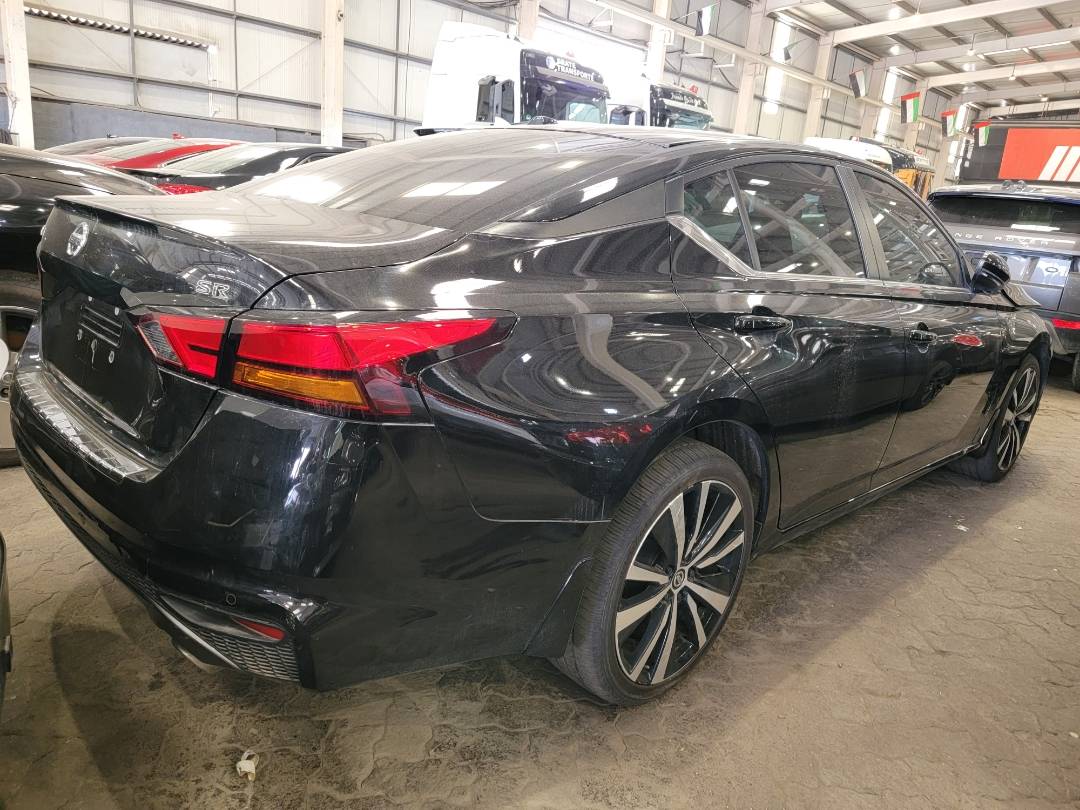 2020 NISSAN ALTIMA — 31302 Miles — Lot LC250014 — Main - Marhaba Auctions Used Cars - Image 3