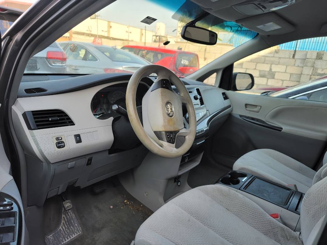 2013 TOYOTA SIENNA — 264964 Miles — Lot C8DS345675 — Main - Marhaba Auctions Used Cars - Image 6