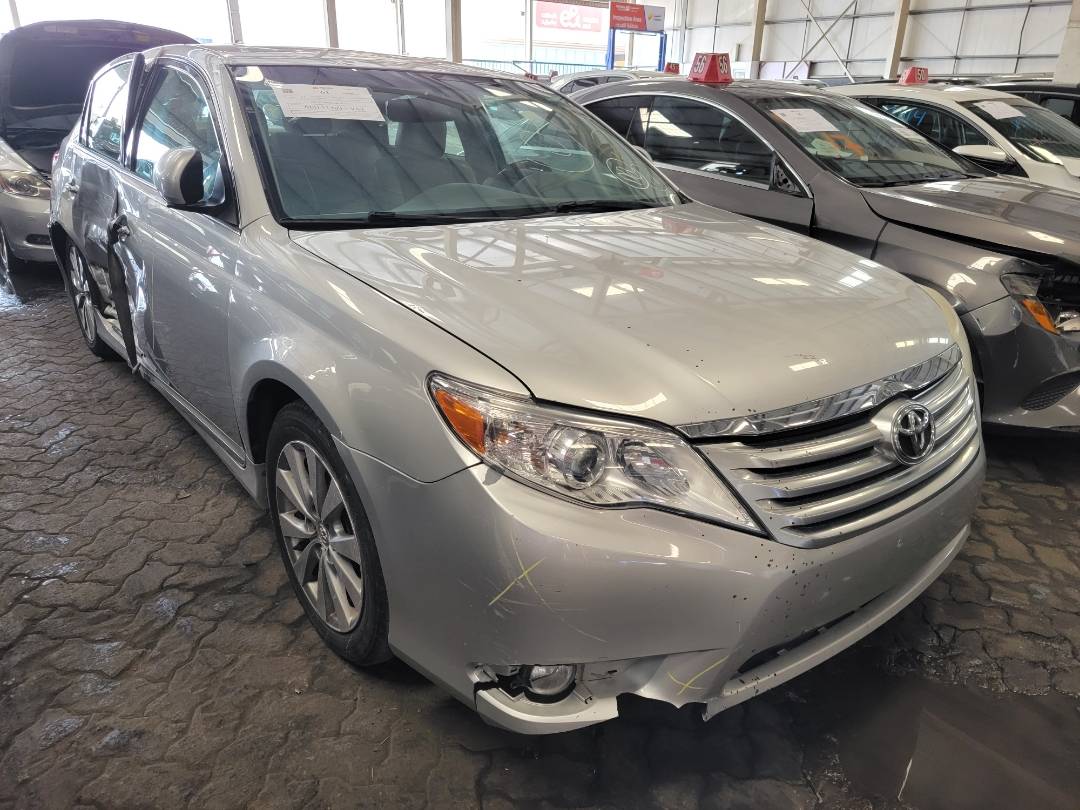 TOYOTA AVALON 2011 - Marhaba Auction Used Cars - Image 3