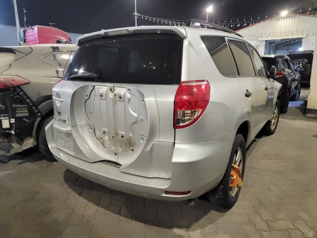 2007 TOYOTA RAV4 — 207094 Miles — Lot 5051973 — Main - Marhaba Auctions Used Cars - Image 4