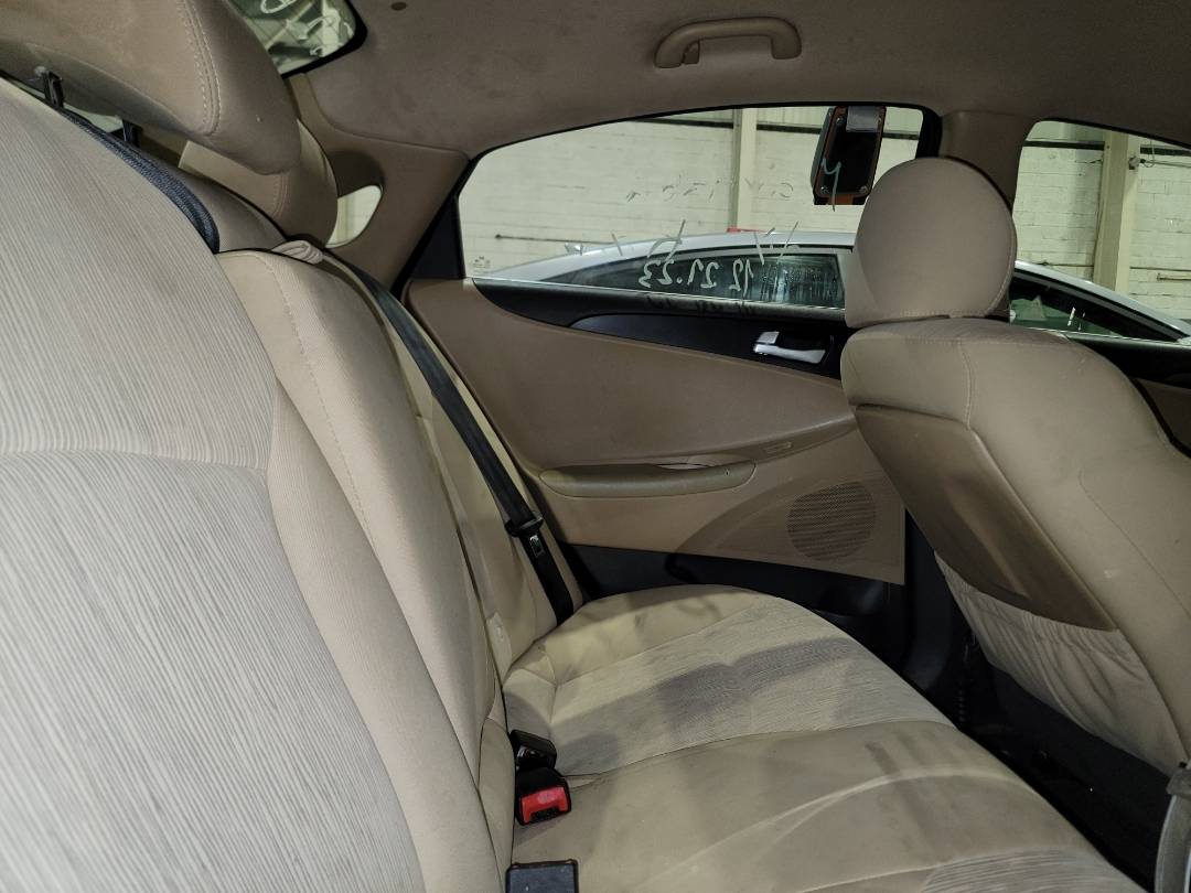 2013 HYUNDAI SONATA — 158059 Miles — Lot 74706293 - Marhaba Auctions Used Cars - Image 5
