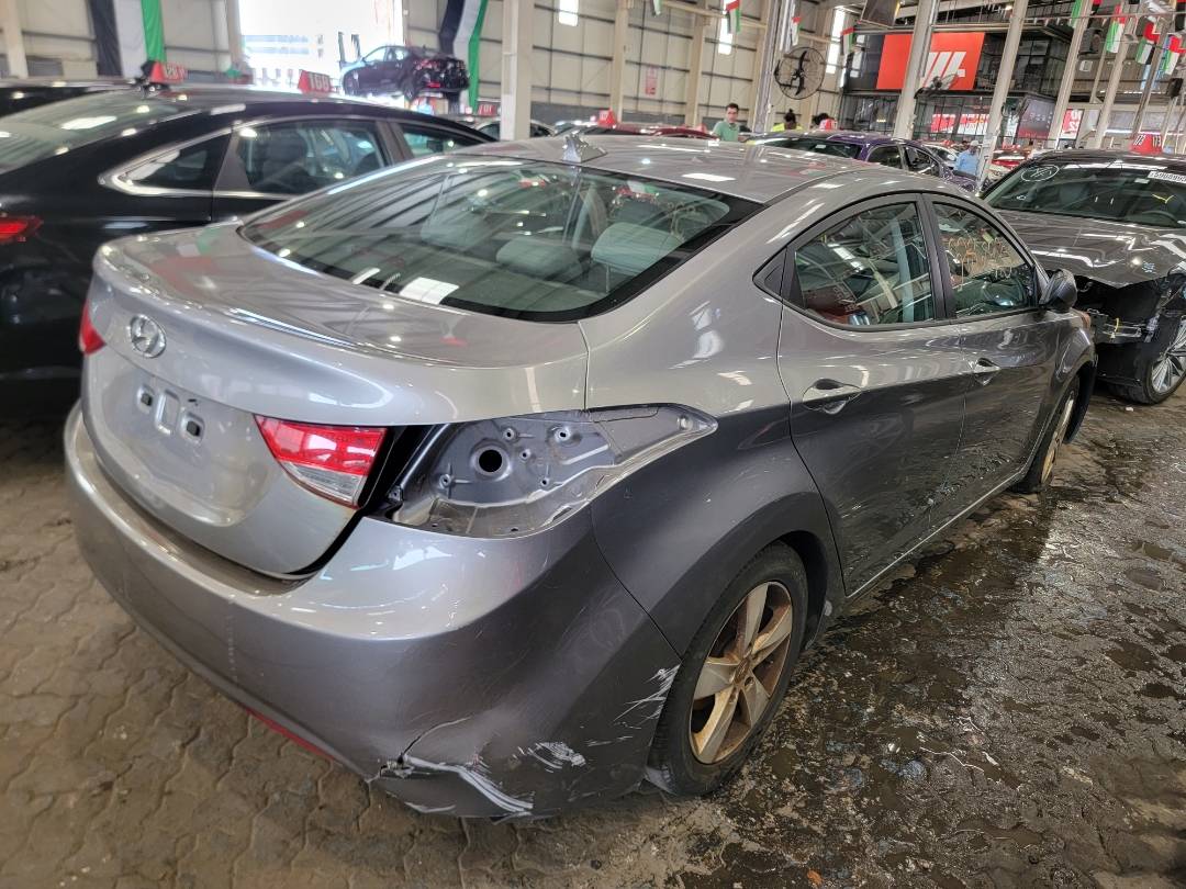2011 HYUNDAI ELANTRA — 266657 Miles — Lot 37868975 - Marhaba Auctions Used Cars - Image 4