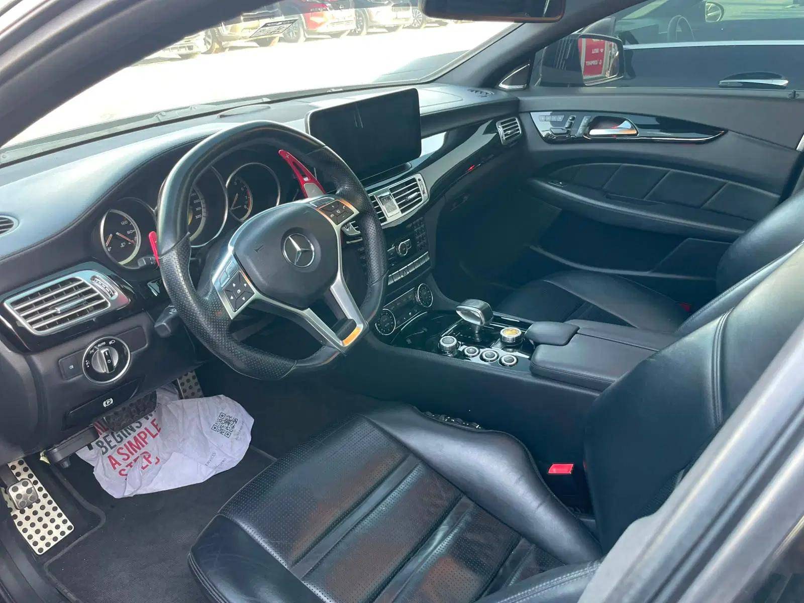 2012 MERCEDES BENZ CLS 63 AMG — Lot A038394 - Marhaba Auctions Used Cars - Image 6