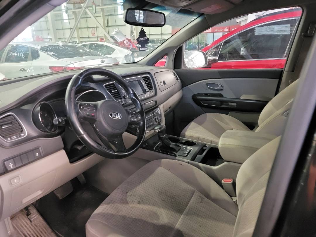2018 KIA SEDONA — 109374 KM — Lot J6388035 — Main - Marhaba Auctions Used Cars - Image 6