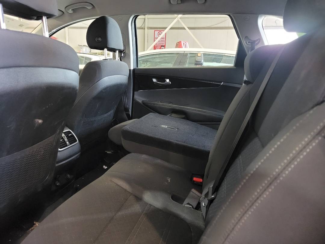 2018 KIA SORENTO — 149674 Miles — Lot XJG388358 — Main - Marhaba Auctions Used Cars - Image 7