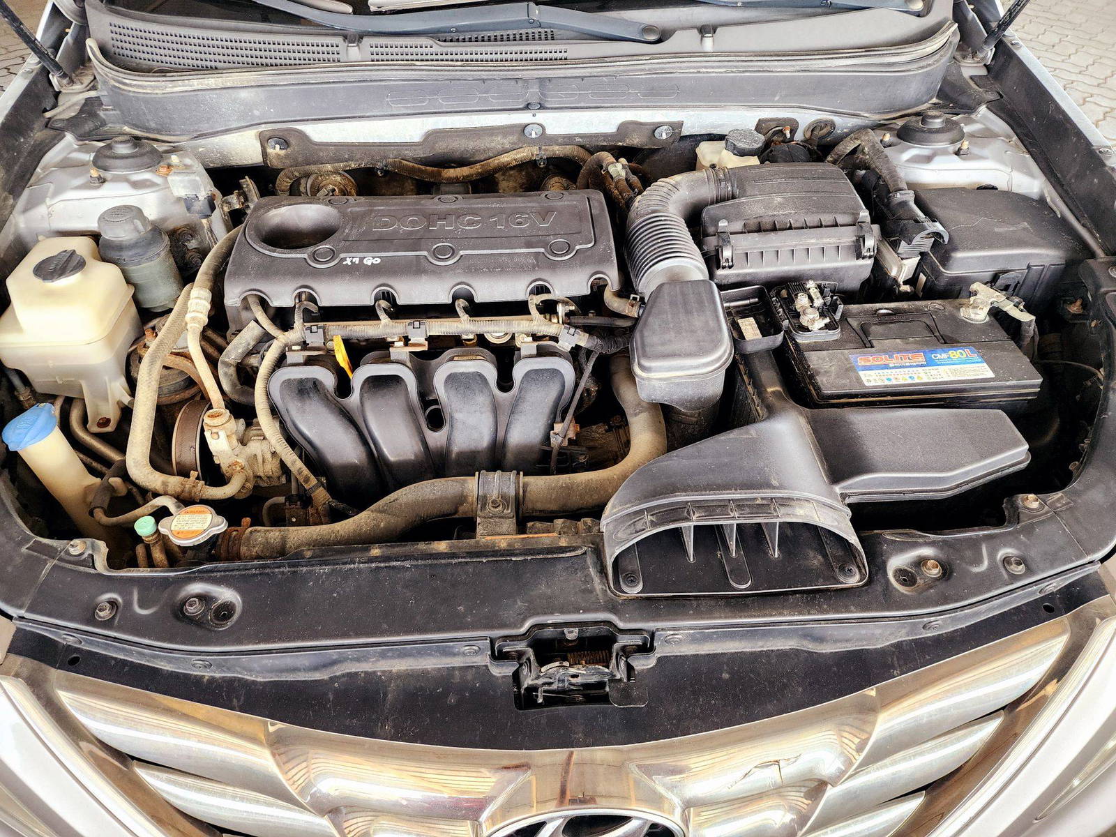 2010 HYUNDAI SONATA — 207430 KM — Lot 053379 — Souq - Marhaba Auctions Used Cars - Image 12