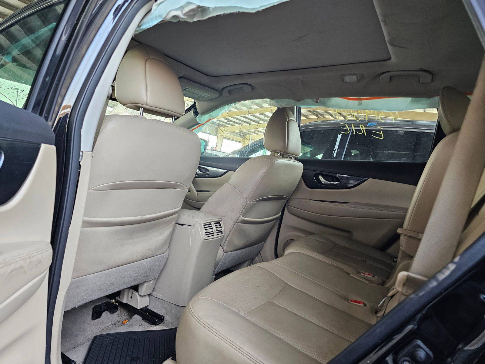 NISSAN ROGUE 2015 - Marhaba Auction Used Cars - Image 5