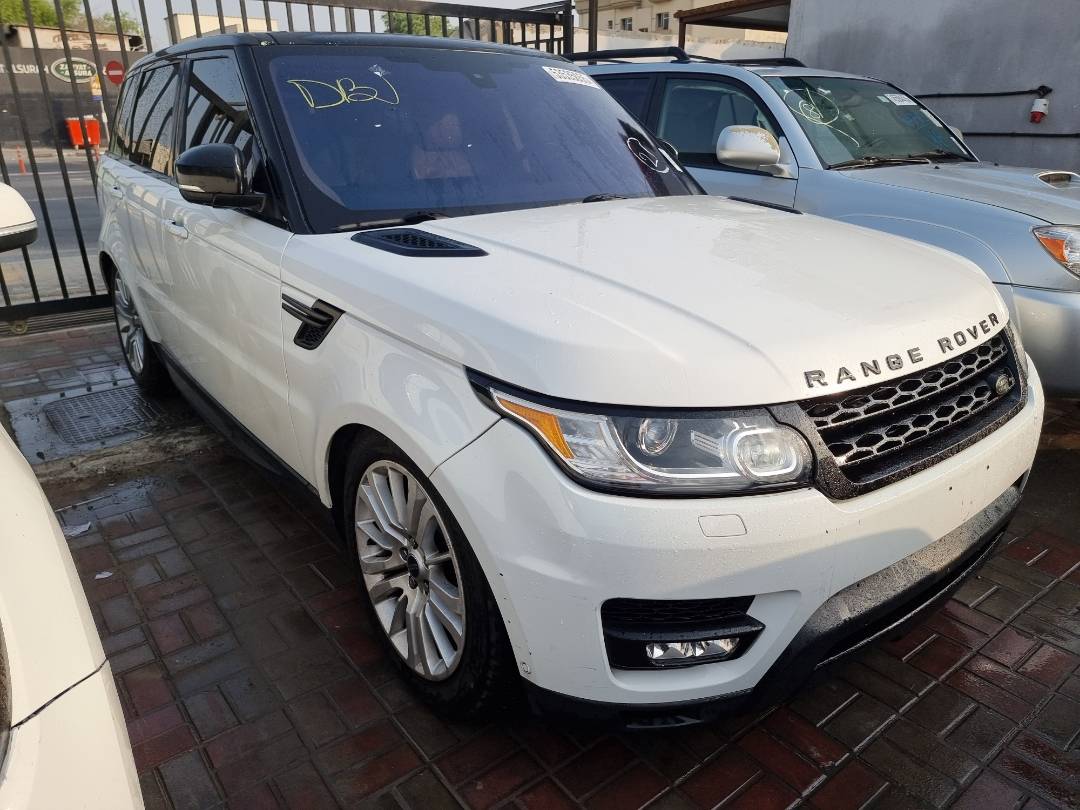 2016 LAND ROVER RANGE ROVER SPORT HSE — 151637 Miles — Lot 215487 — Ind. 12 - Marhaba Auctions Used Cars - Image 3