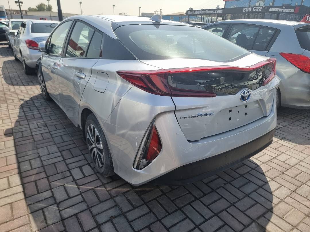 2021 TOYOTA PRIUS — 64186 Miles — Lot 3164772 — Ind. 12 - Marhaba Auctions Used Cars - Image 5