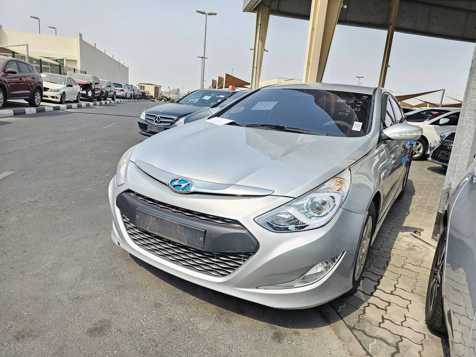 2012 HYUNDAI SONATA — 240790 KM — Lot 011923 — Main - Marhaba Auctions Used Cars - Image 5