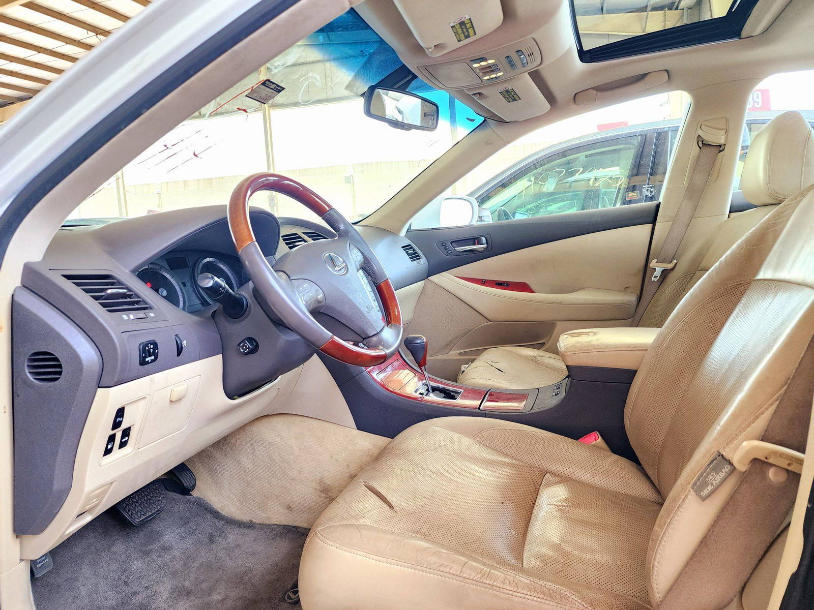 2009 LEXUS ES 350 — 213629 Miles — Lot 293163 — Souq - Marhaba Auctions Used Cars - Image 9