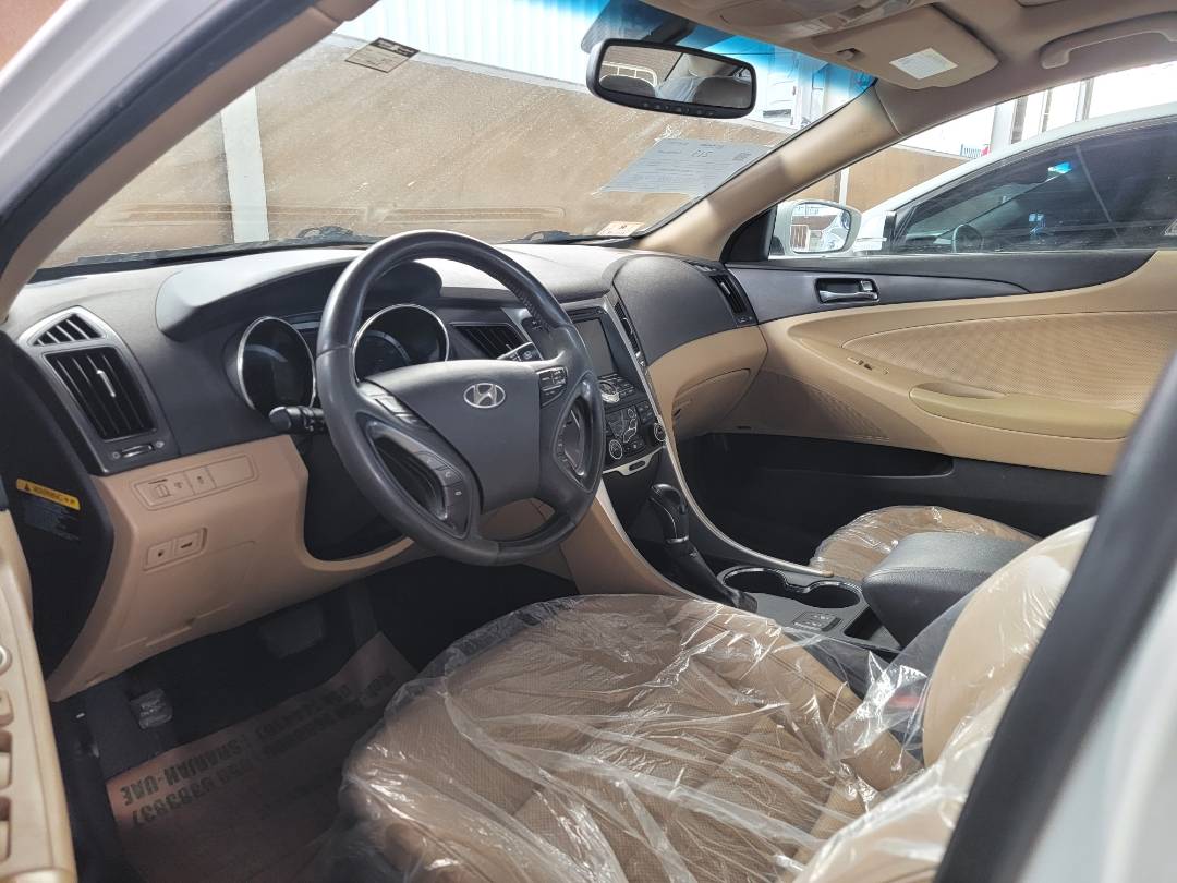 2011 HYUNDAI SONATA — 179002 Miles — Lot 0BA009618 — Main - Marhaba Auctions Used Cars - Image 6