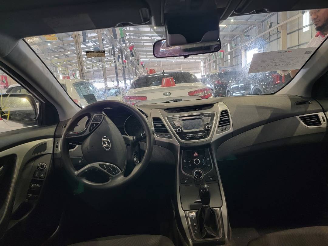 2016 HYUNDAI ELANTRA — 143315 KM — Lot GU497060 — Main - Marhaba Auctions Used Cars - Image 7