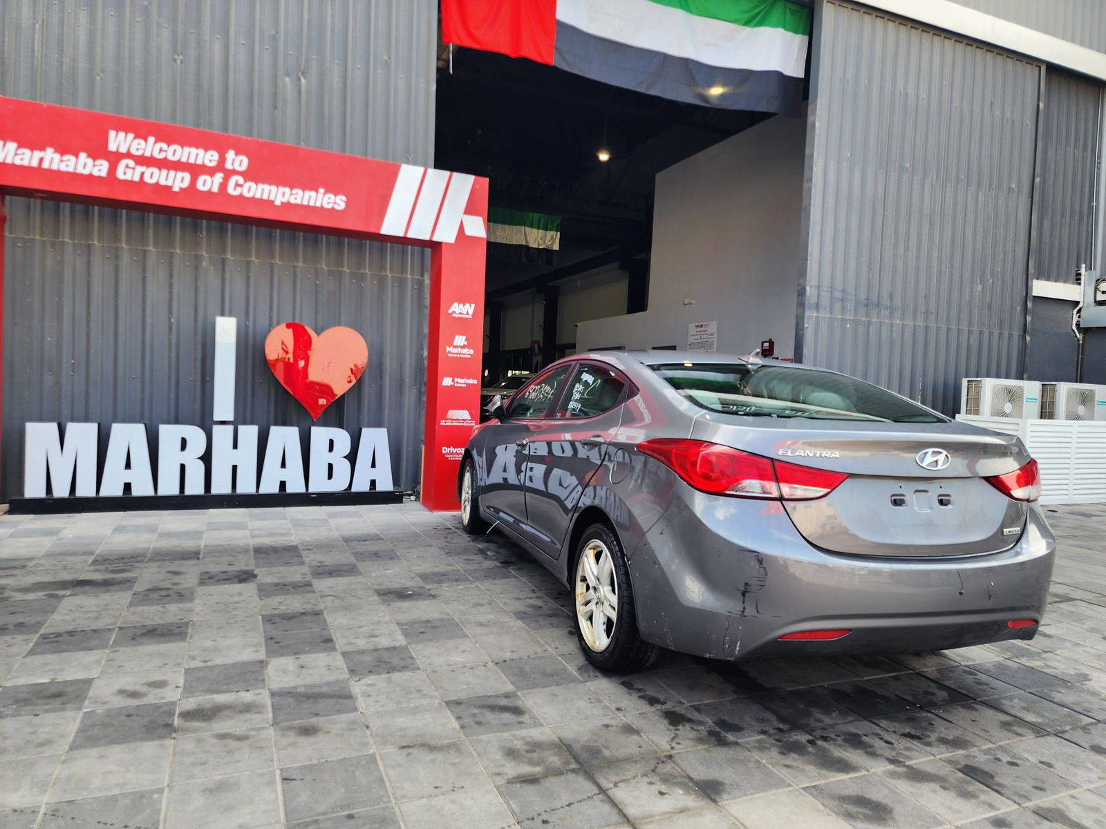 2012 HYUNDAI ELANTRA — 146649 Miles — Lot 106414 — Al Quoz - Marhaba Auctions Used Cars - Image 3