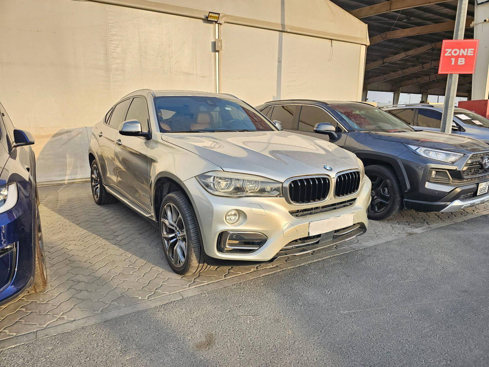 2016 BMW X6 — 165242 KM — Lot 01G0N49728 — Souq - Marhaba Auctions Used Cars - Image 5