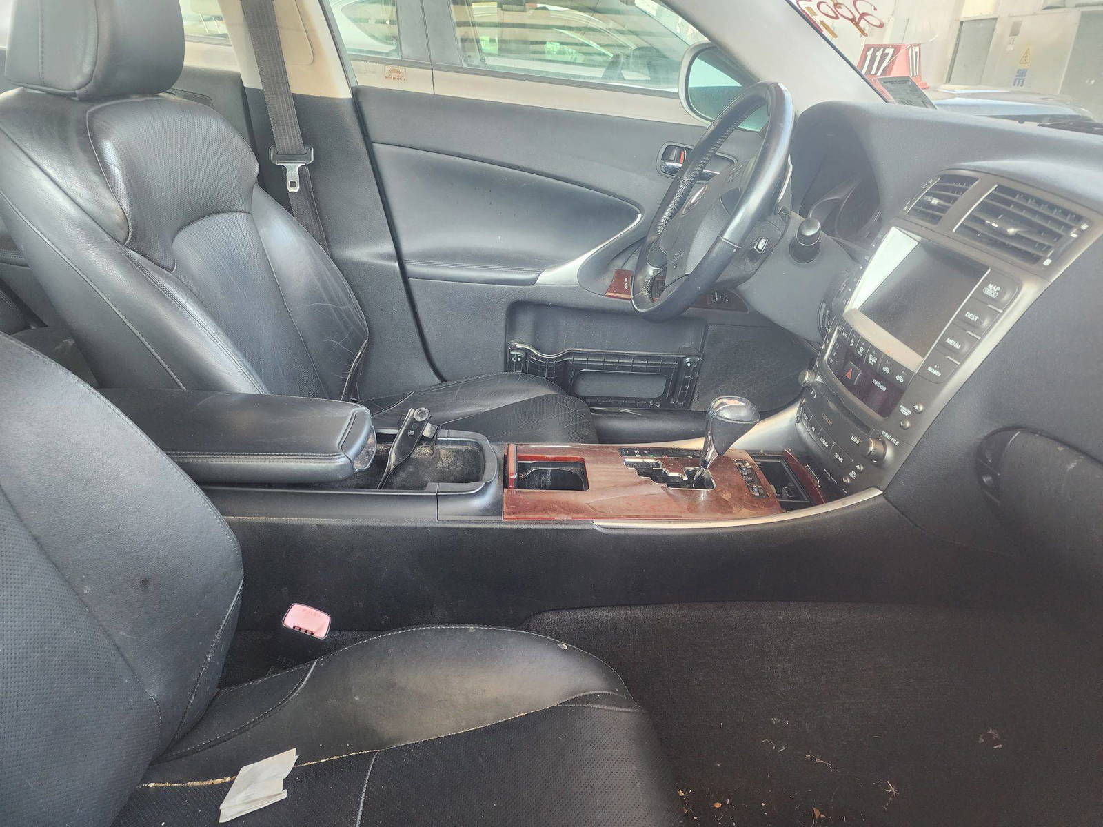 2007 LEXUS IS 250 — 320113 Miles — Lot 37623457 - Marhaba Auctions Used Cars - Image 9