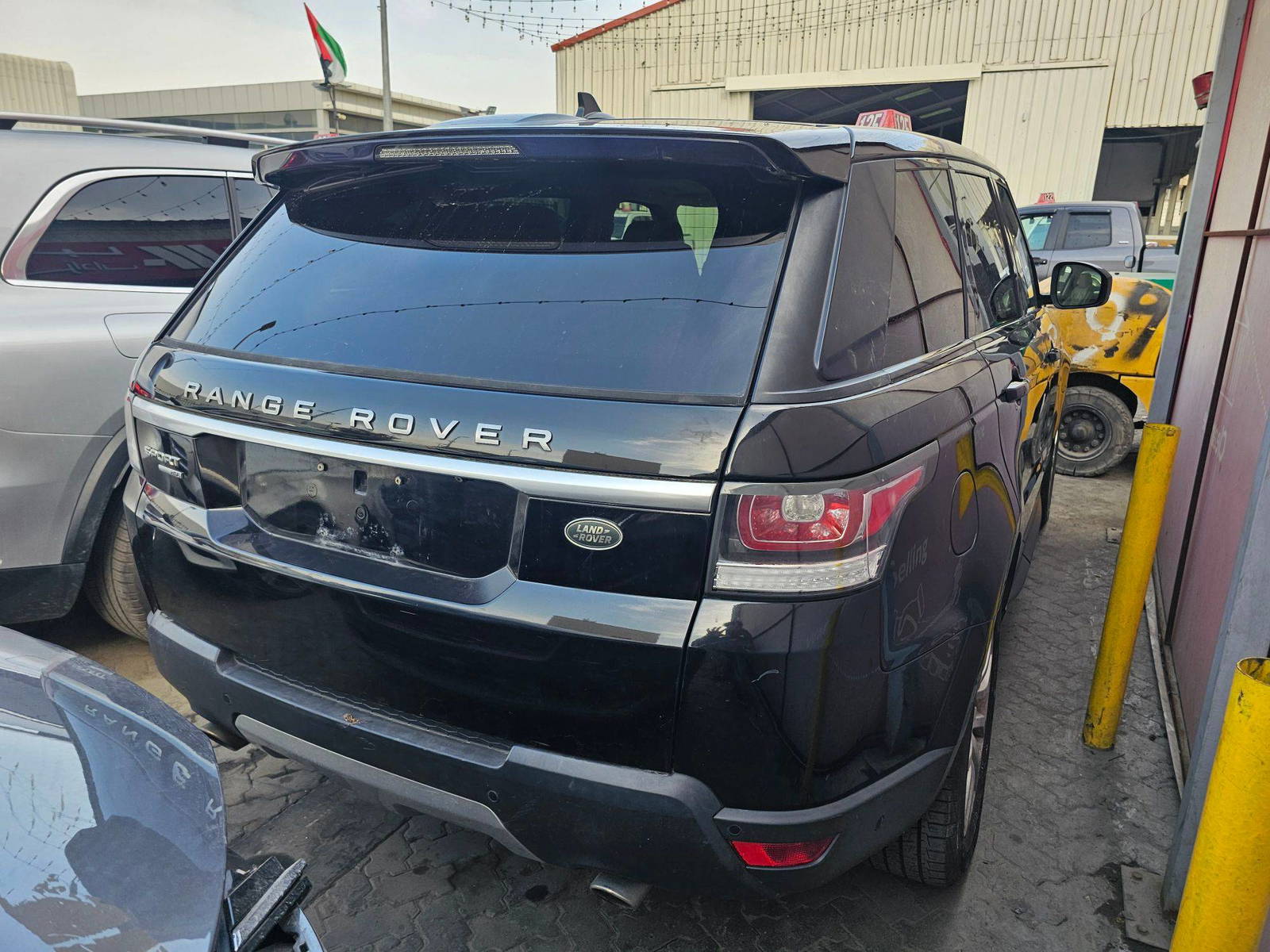 LAND ROVER RANGE ROVER HSE 2015 - Marhaba Auction Used Cars - Image 6