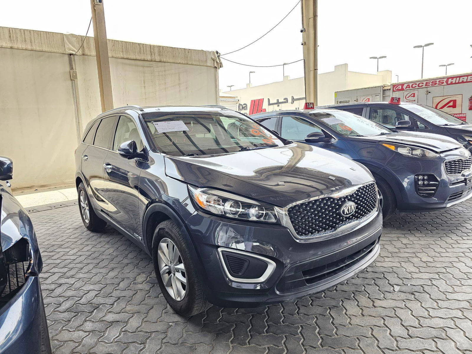 2018 KIA SORENTO — 158263 Miles — Lot 45411055 — Souq - Marhaba Auctions Used Cars - Image 4