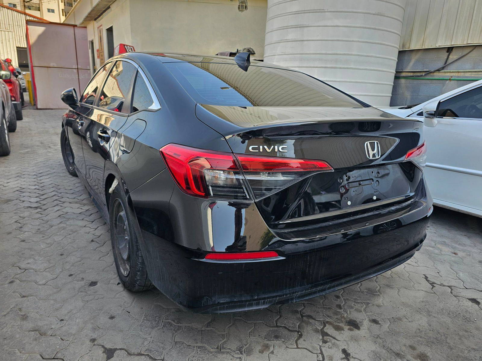 2024 HONDA CIVIC — 31645 Miles — Lot RH536602 — Main - Marhaba Auctions Used Cars - Image 5