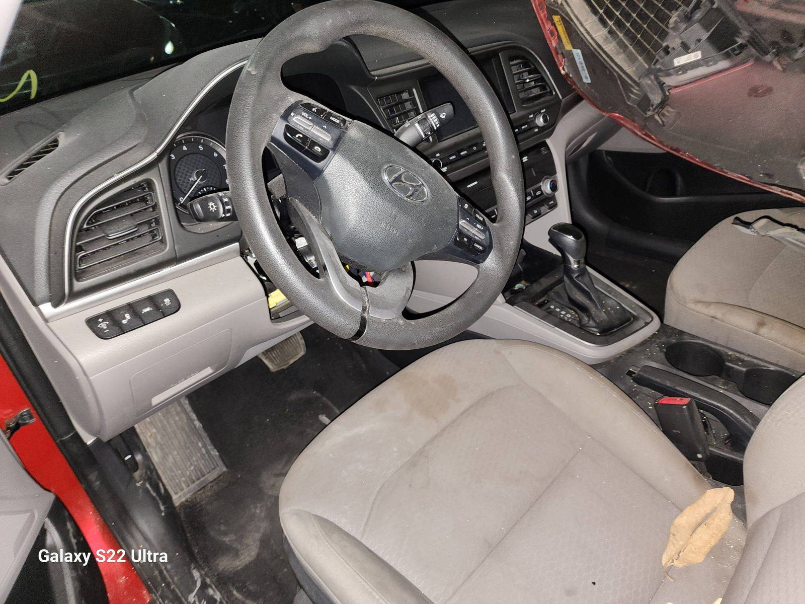2020 HYUNDAI ELANTRA — 89281 Miles — Lot 80339343 - Marhaba Auctions Used Cars - Image 5