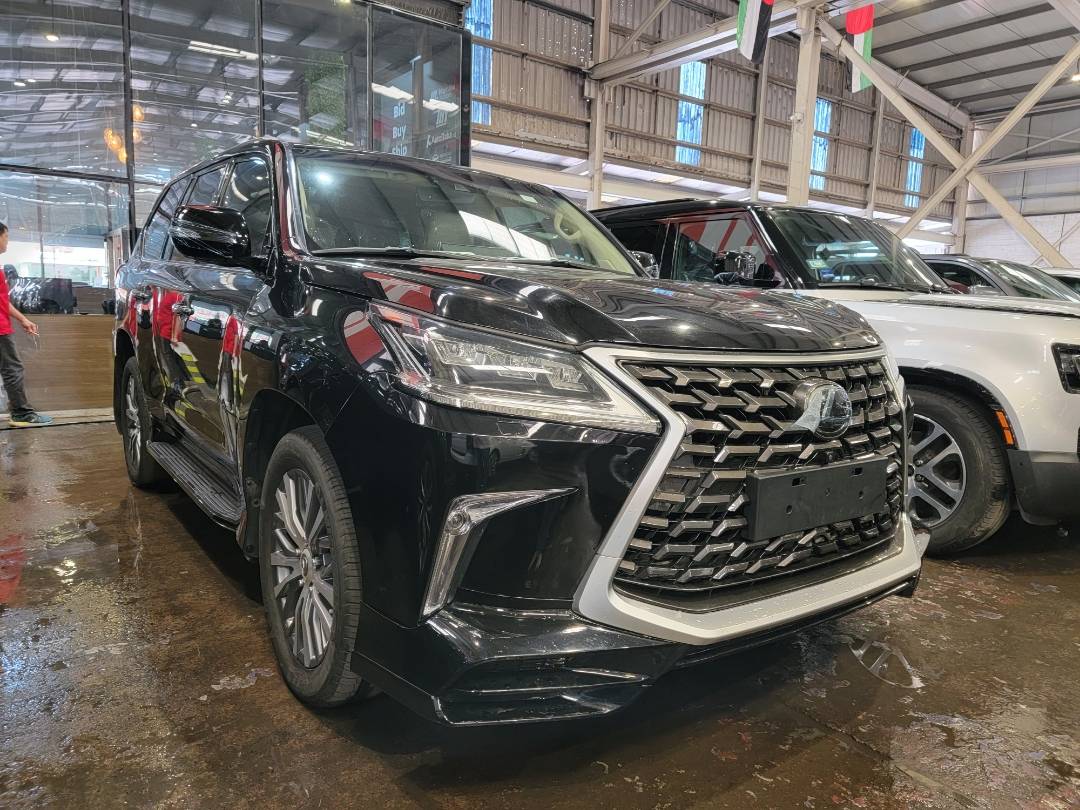 2019 LEXUS LX 570 — 67468 Miles — Lot 4288182 — Main - Marhaba Auctions Used Cars - Image 5