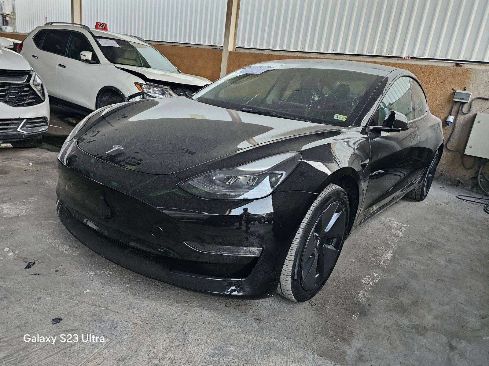 TESLA MODEL 3 2023 - Marhaba Auction Used Cars - Image 3